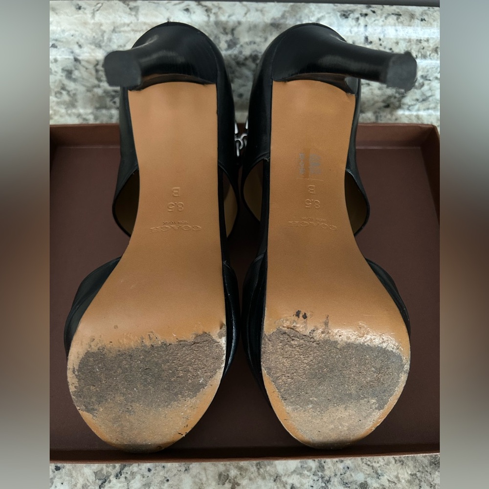 Coach Wexwood Semi Matte Calf Leather Peep Toe Heels in Original Box Size 8.5 - Picture 13 of 15